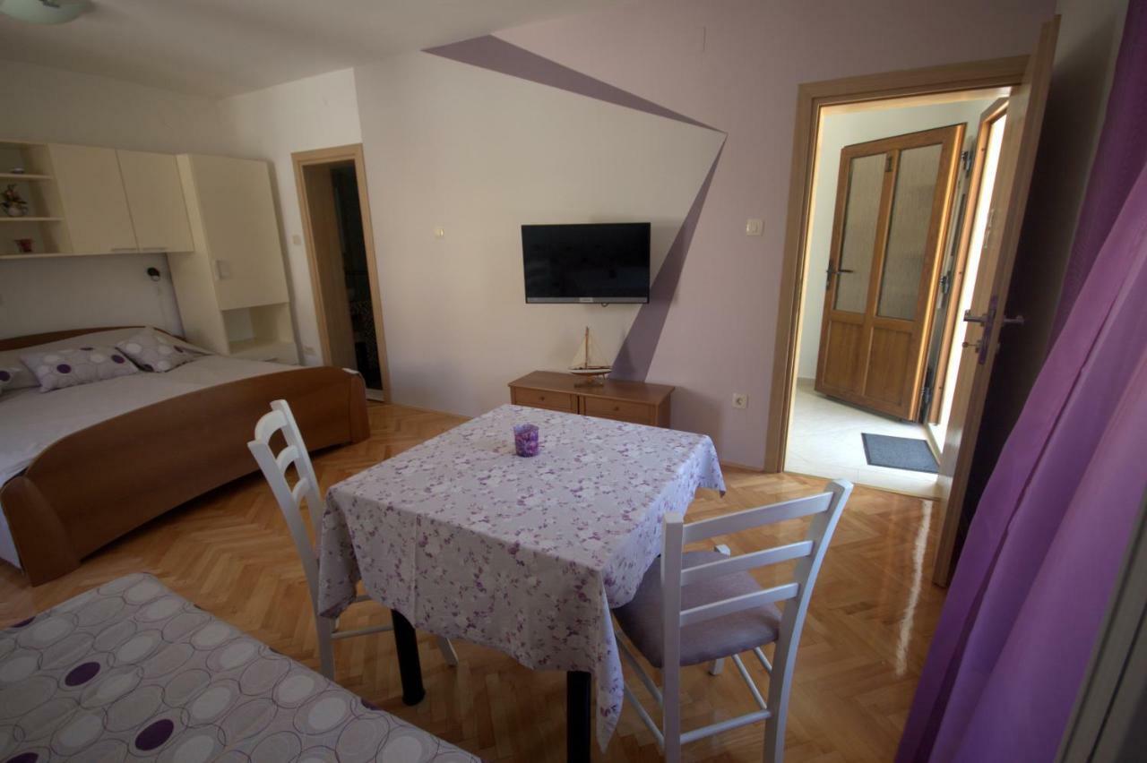 Apartments Katarina Porat Malinska Exterior foto
